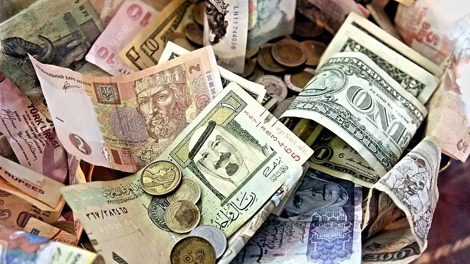 Trading International Currencies